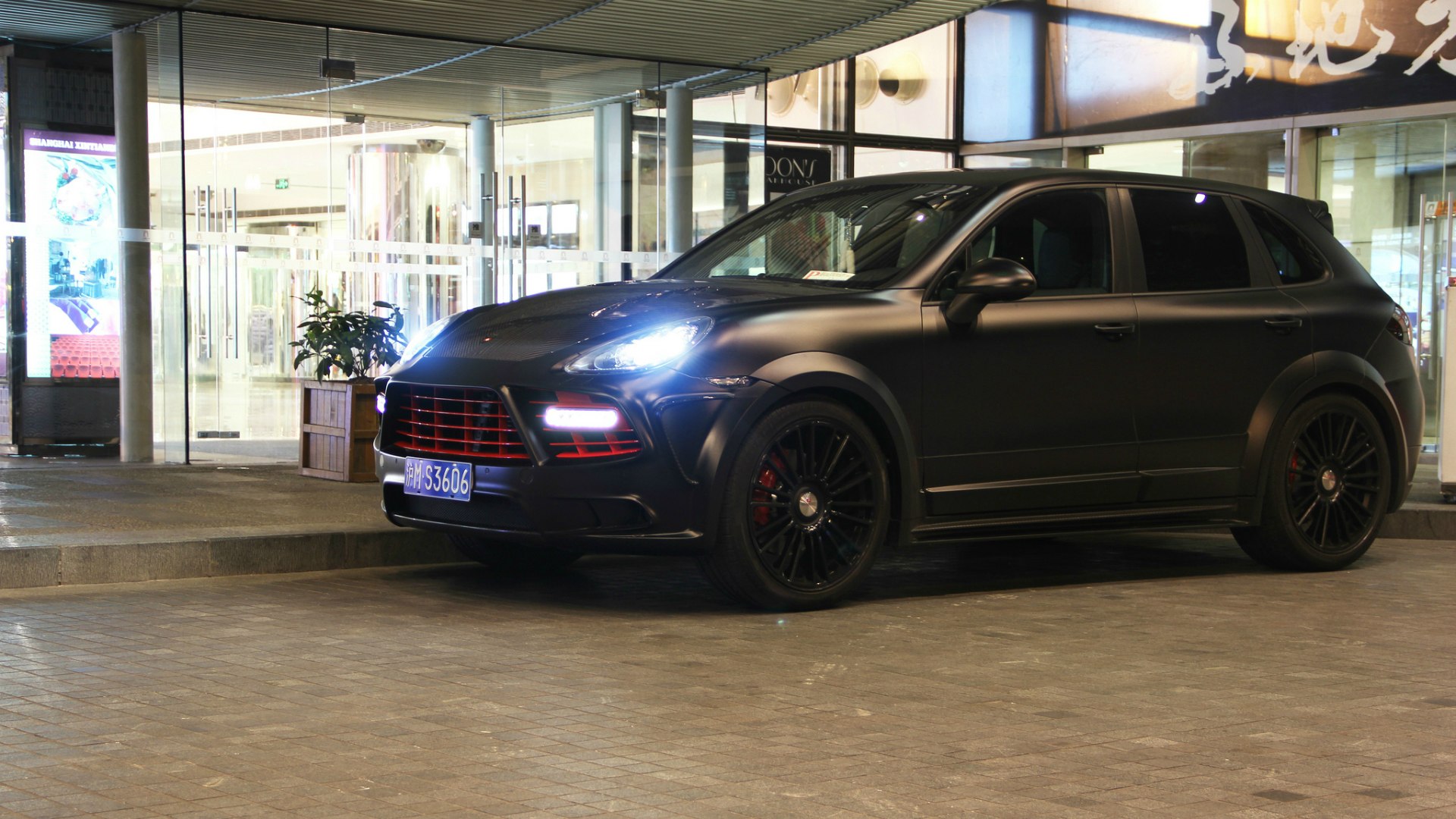 Porsche Cayenne Mansory 2019