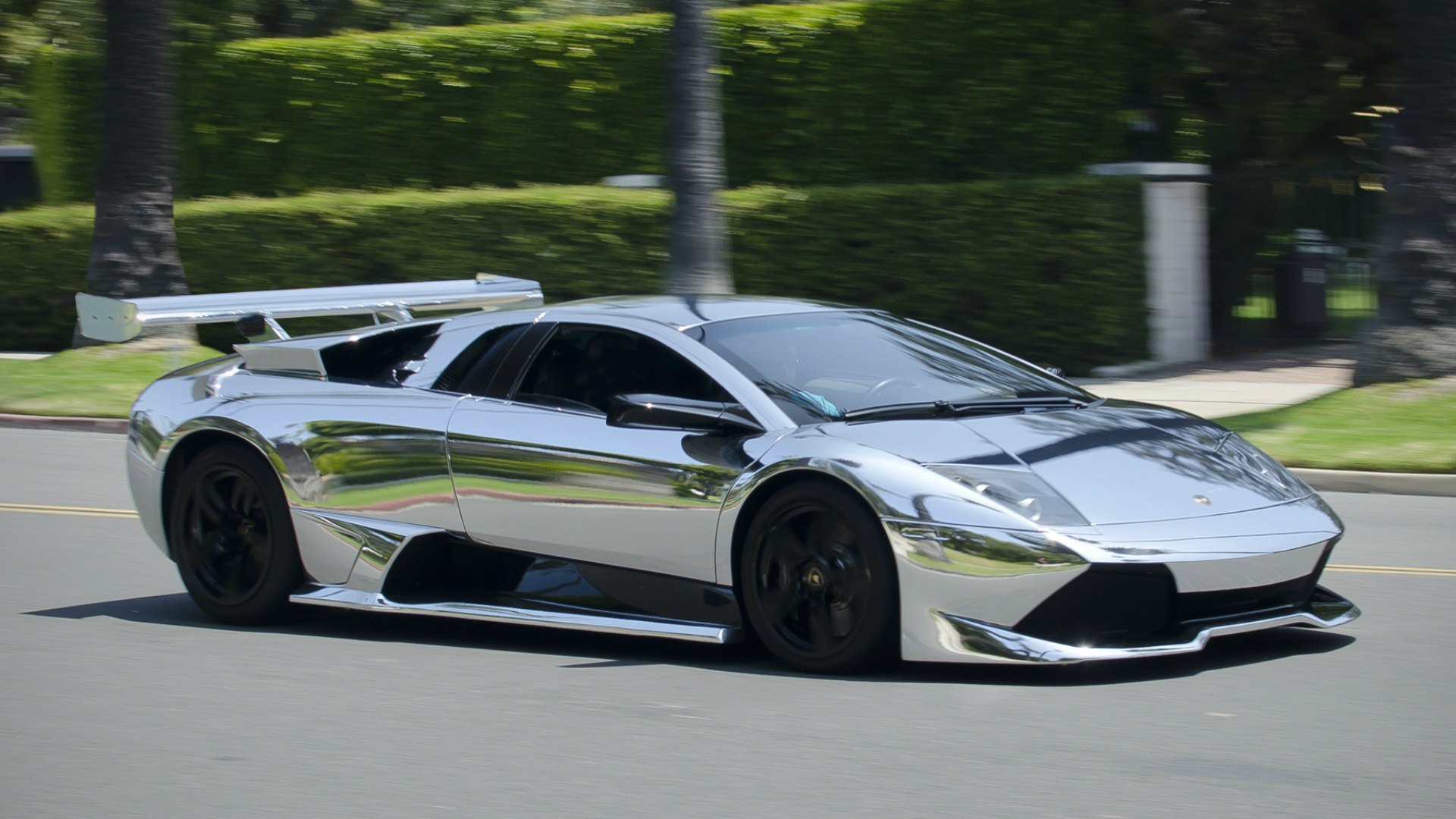 Lamborghini Murcielago хромированная