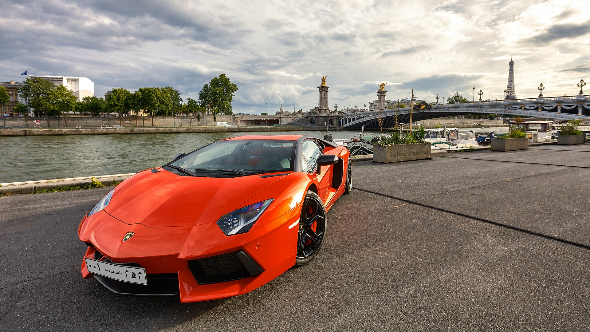 Lamborghini Aventador lp700 4 оранжевый