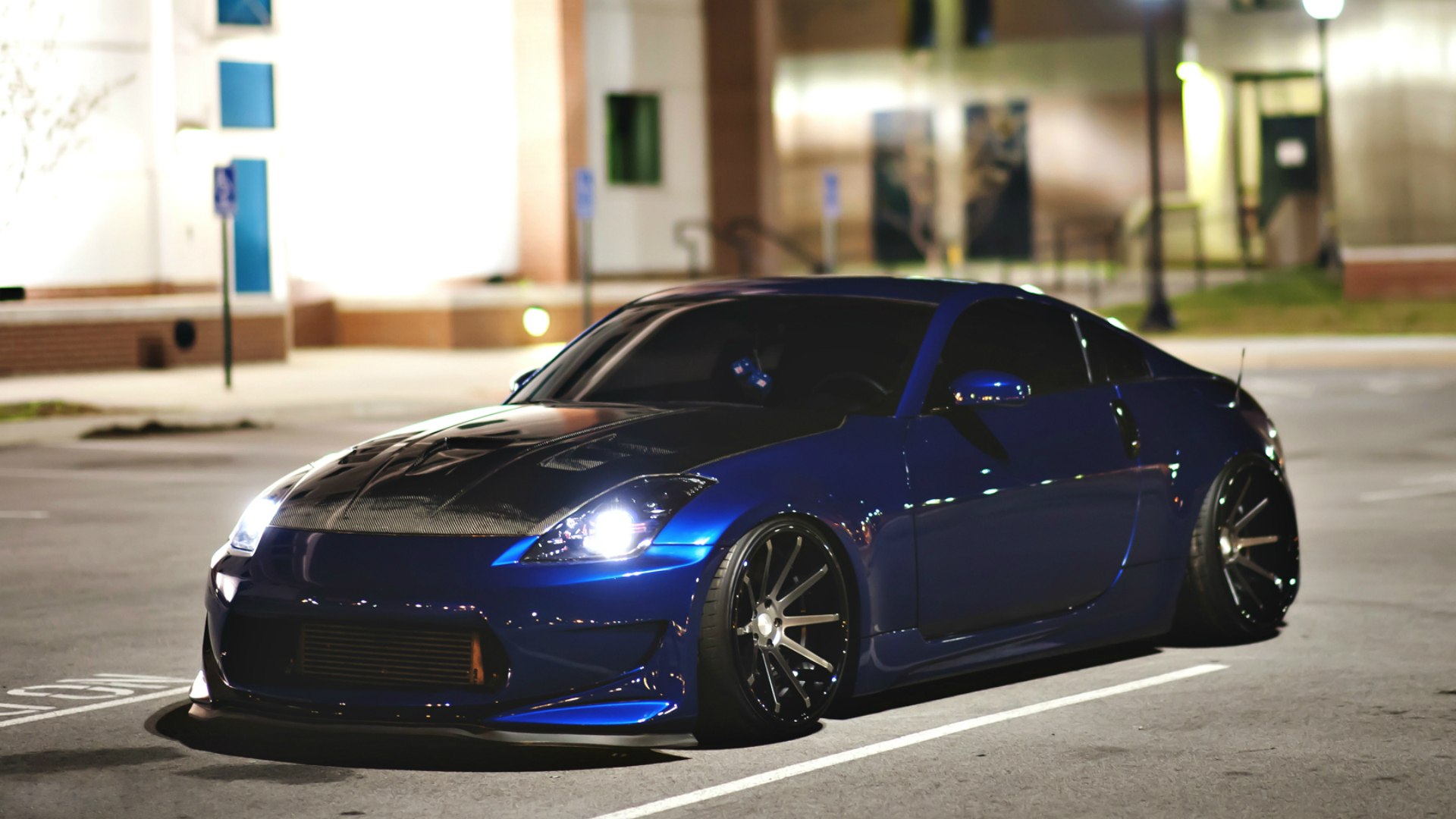 Nissan 350z Blue