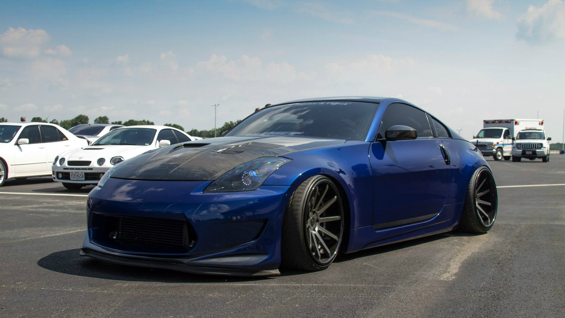 Nissan 350z Blue