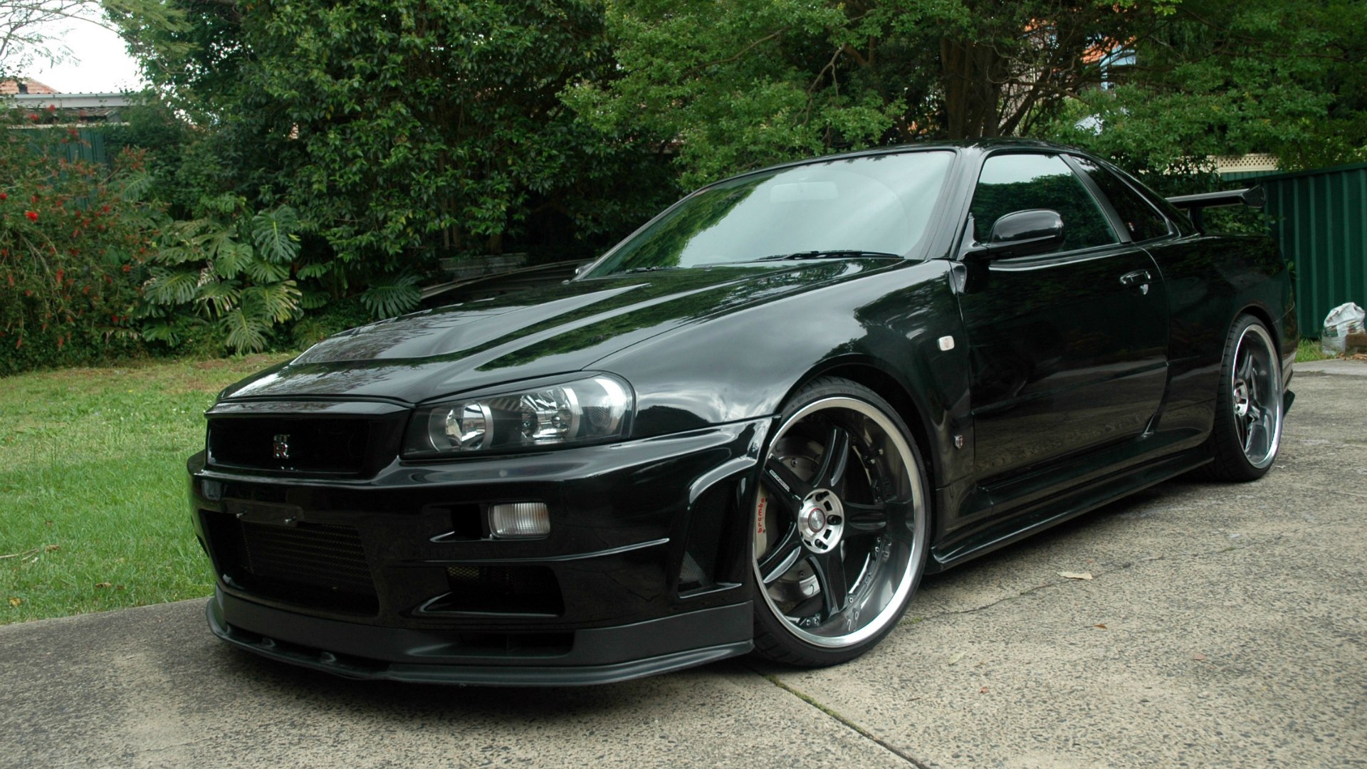 Nissan Skyline GTR r34 черный