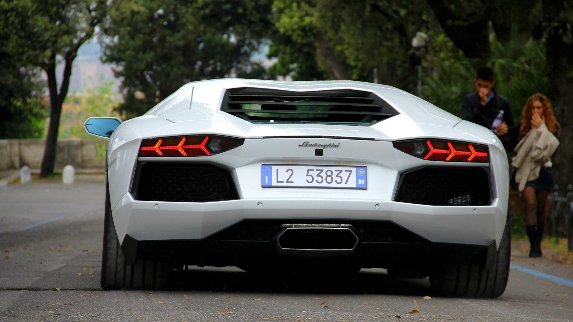 Lamborghini Aventador lp700 4 зад