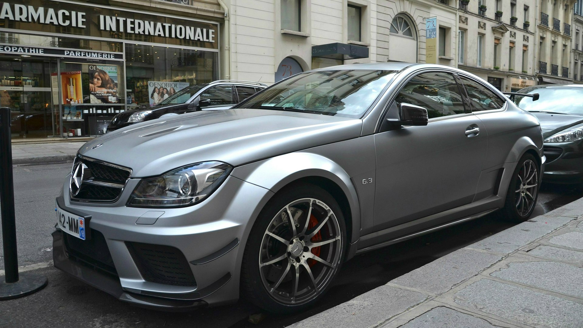 Mercedes Benz c63 AMG Black 1920С…1080