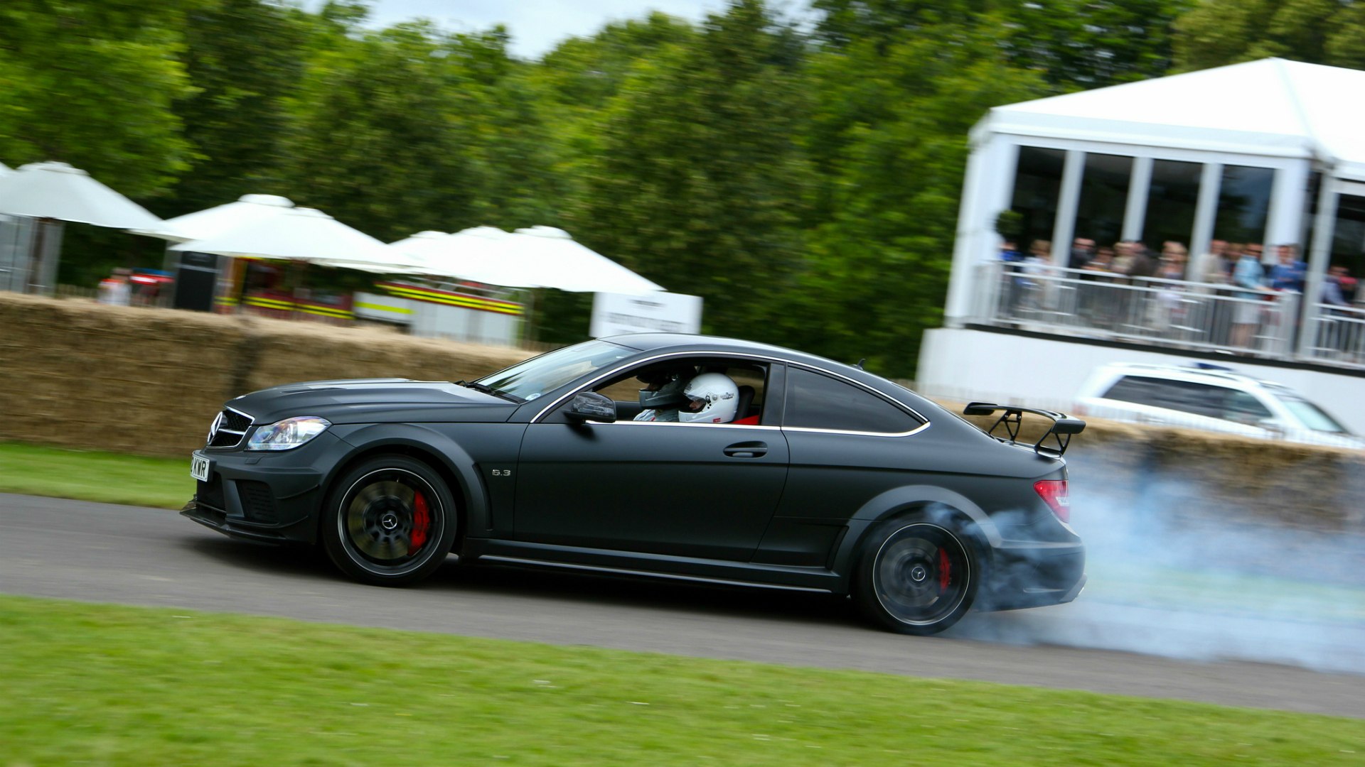 Mercedes Benz c63 AMG Black 1920С…1080