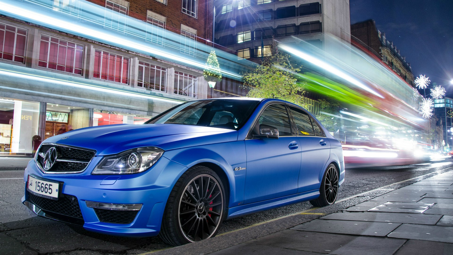 Mercedes Benz c63 крутые