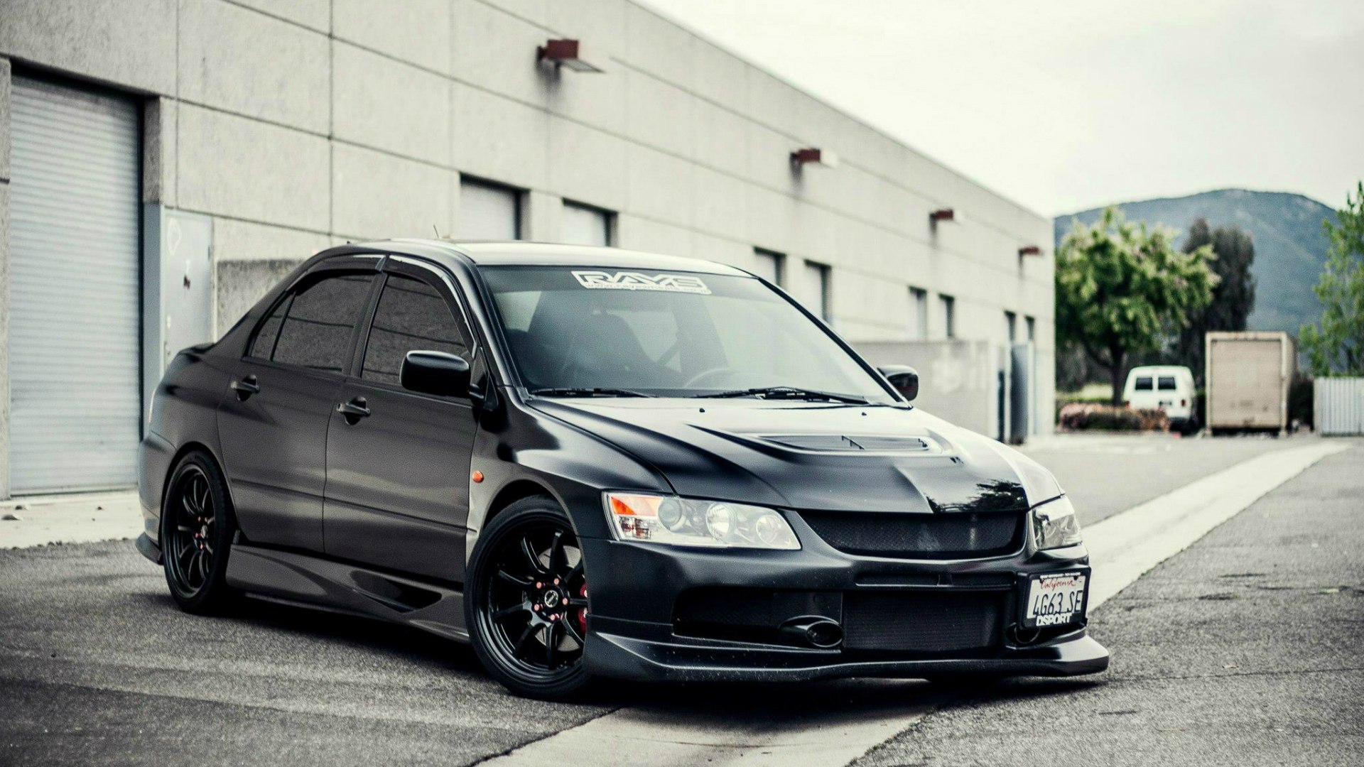 Mitsubishi Lancer Evolution 9 оранжевый