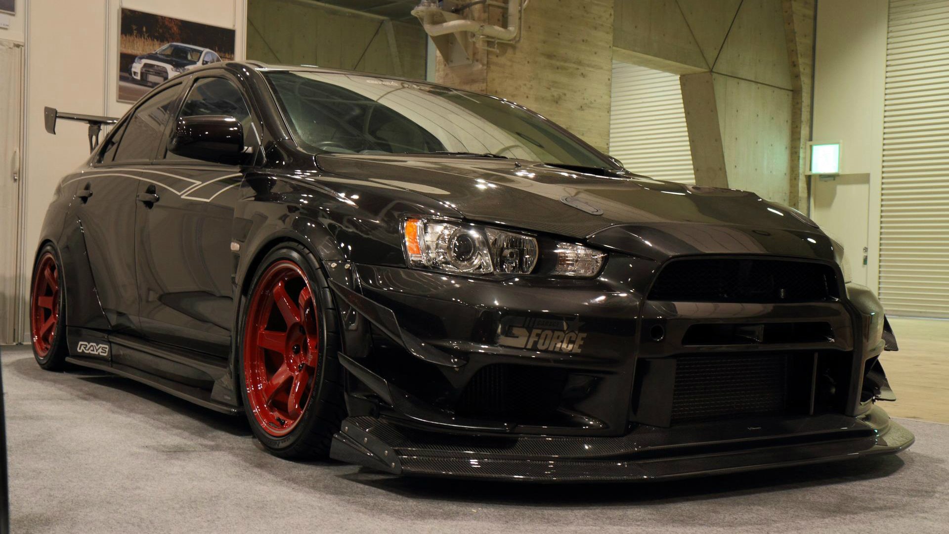 Mitsubishi EVO 10 чёрный