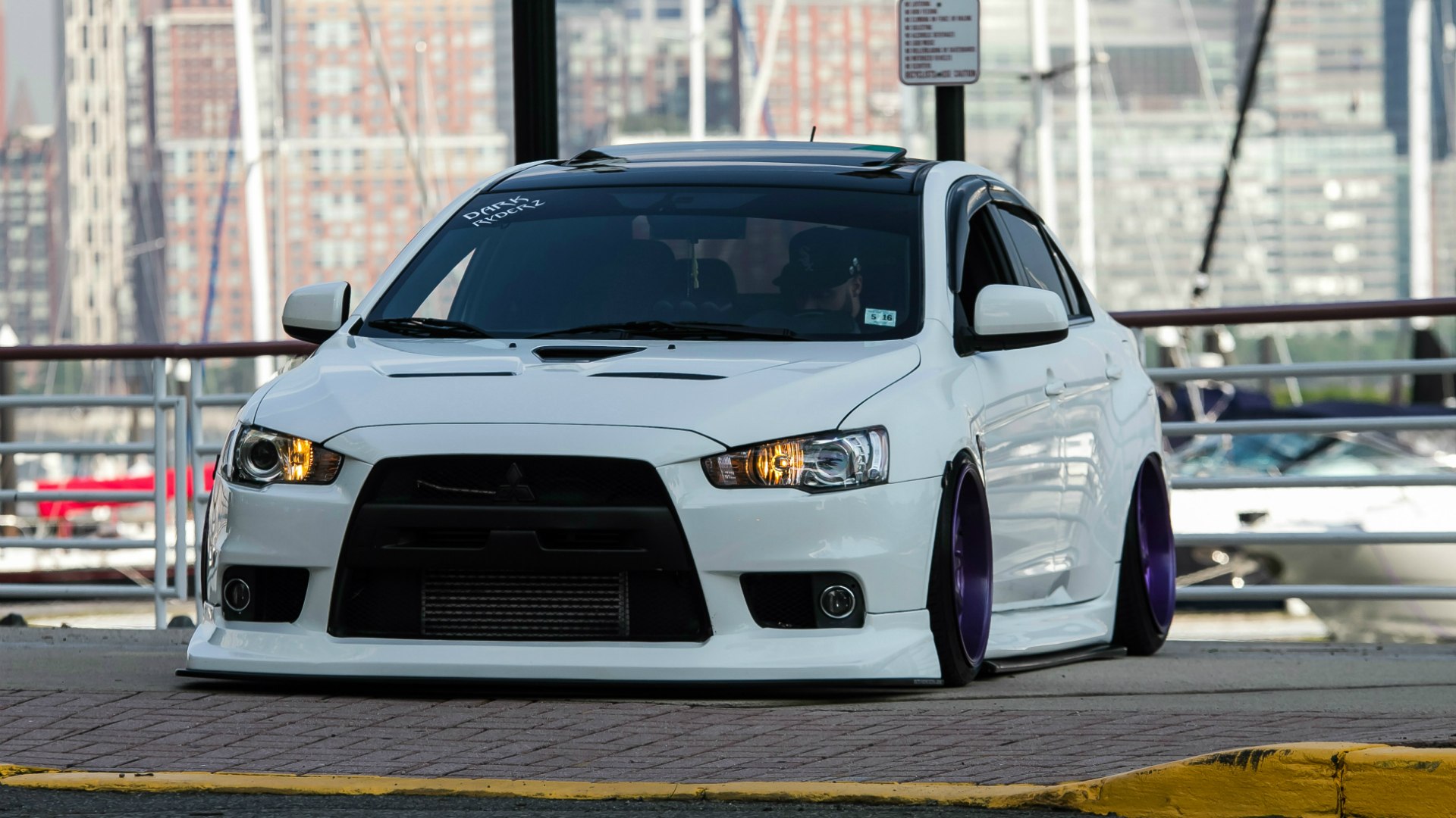 Mitsubishi Lancer Lancer Evolution 10 стенс