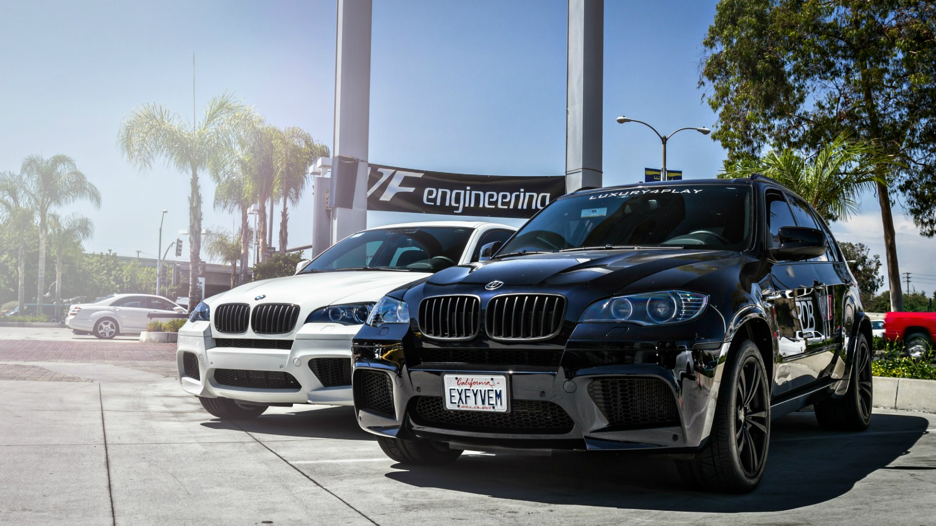 Автомобили BMW X5 M & BMW X6 M