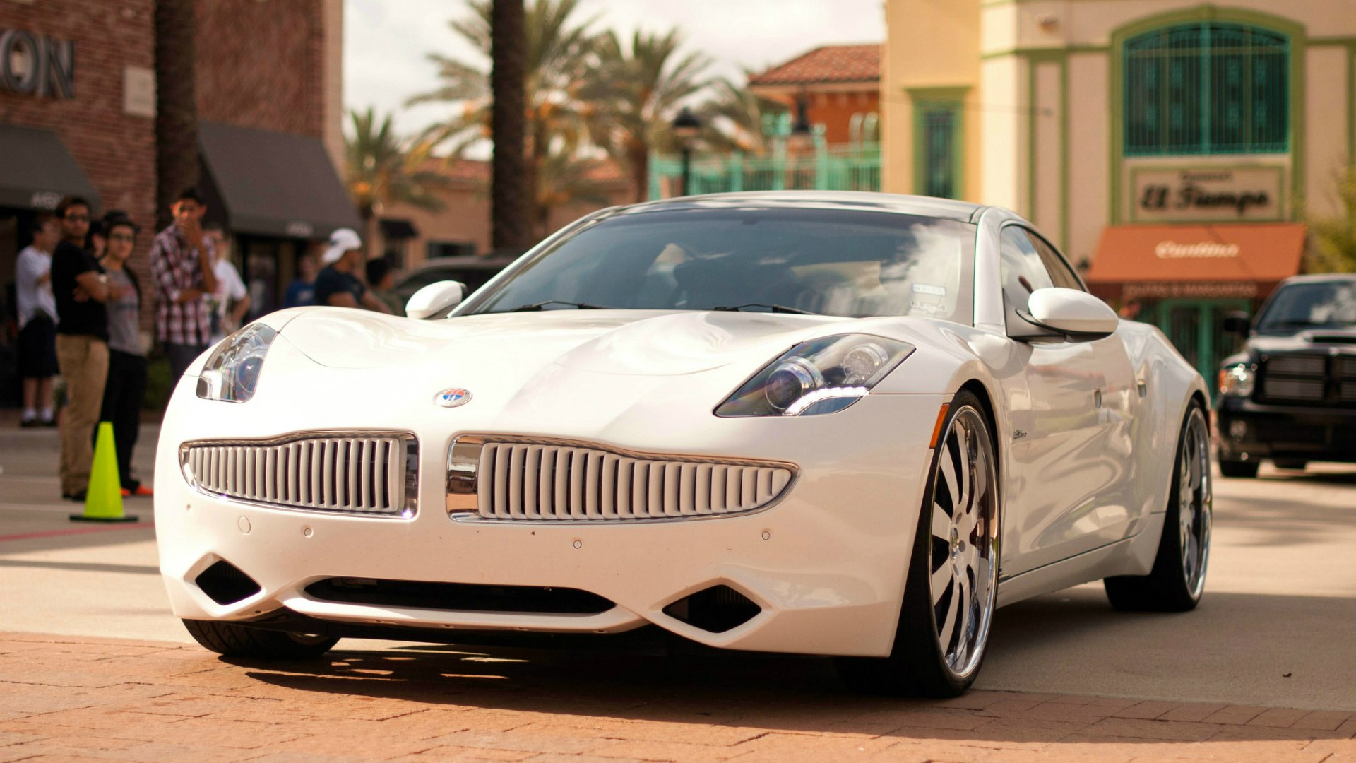 Fisker Karma автомобиль