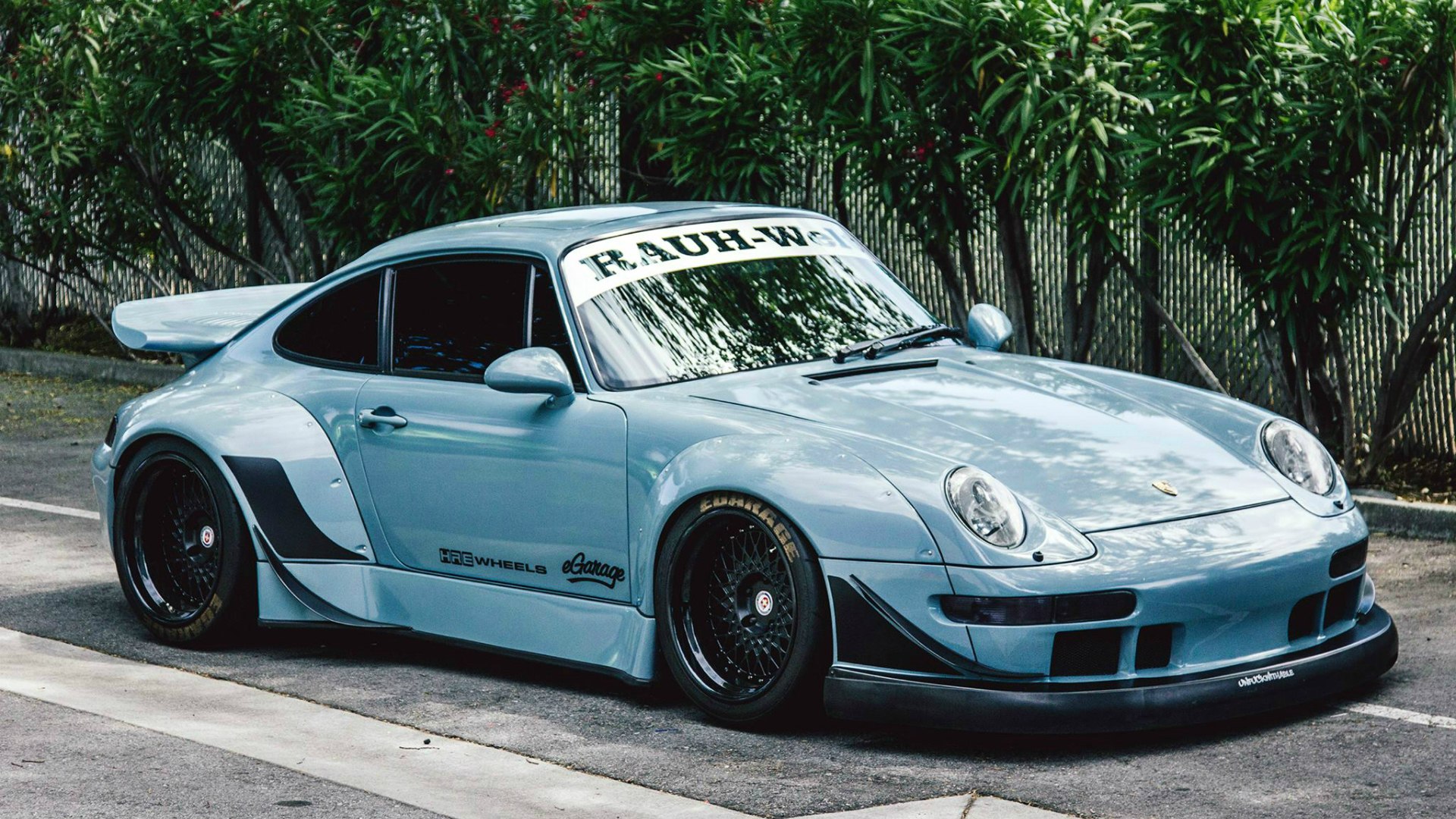 Porsche 911 Carrera RWB