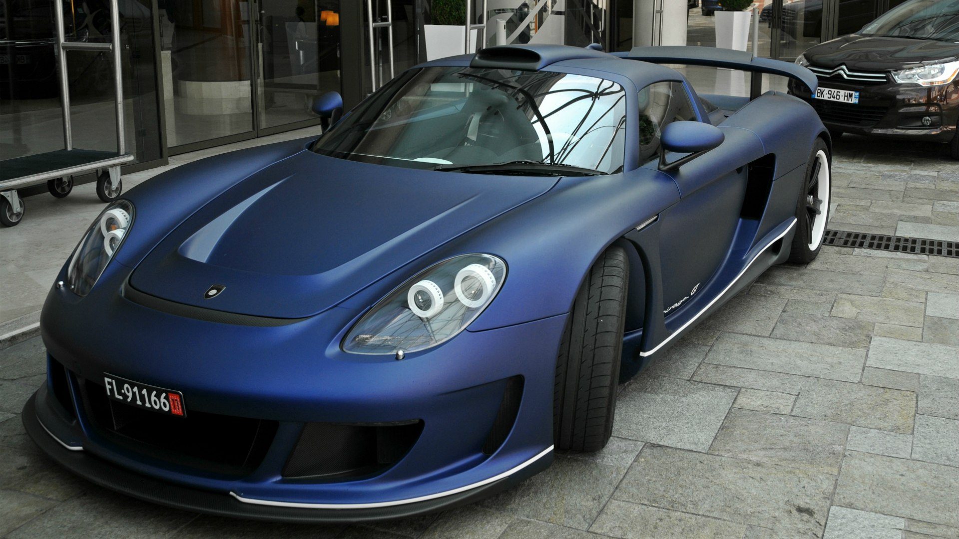 porsche carrera gt