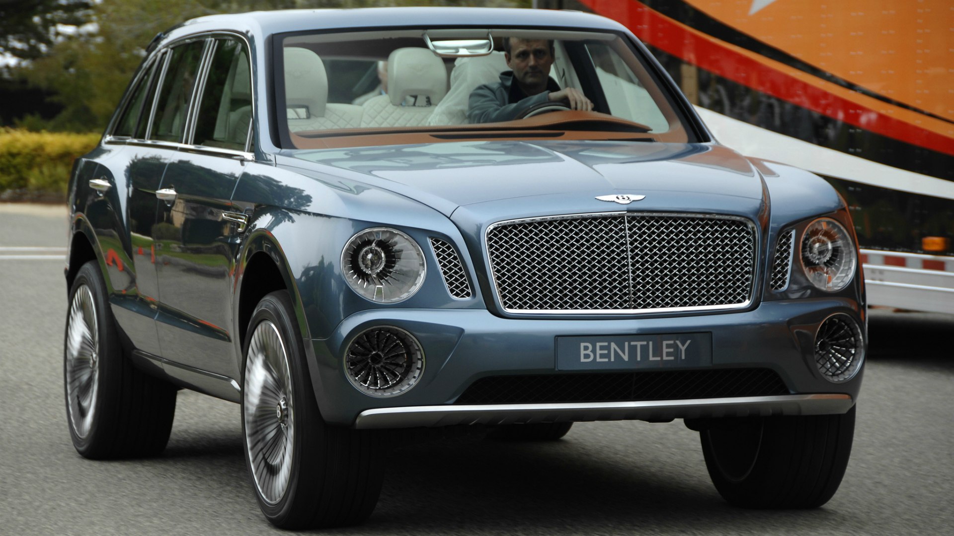 Bentley Exp 9 f 2020