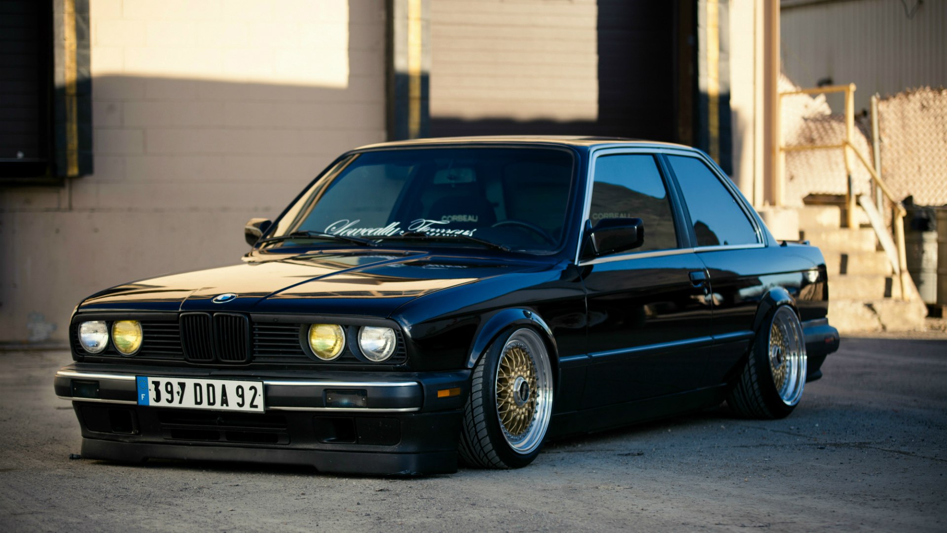 Обои bmw e30