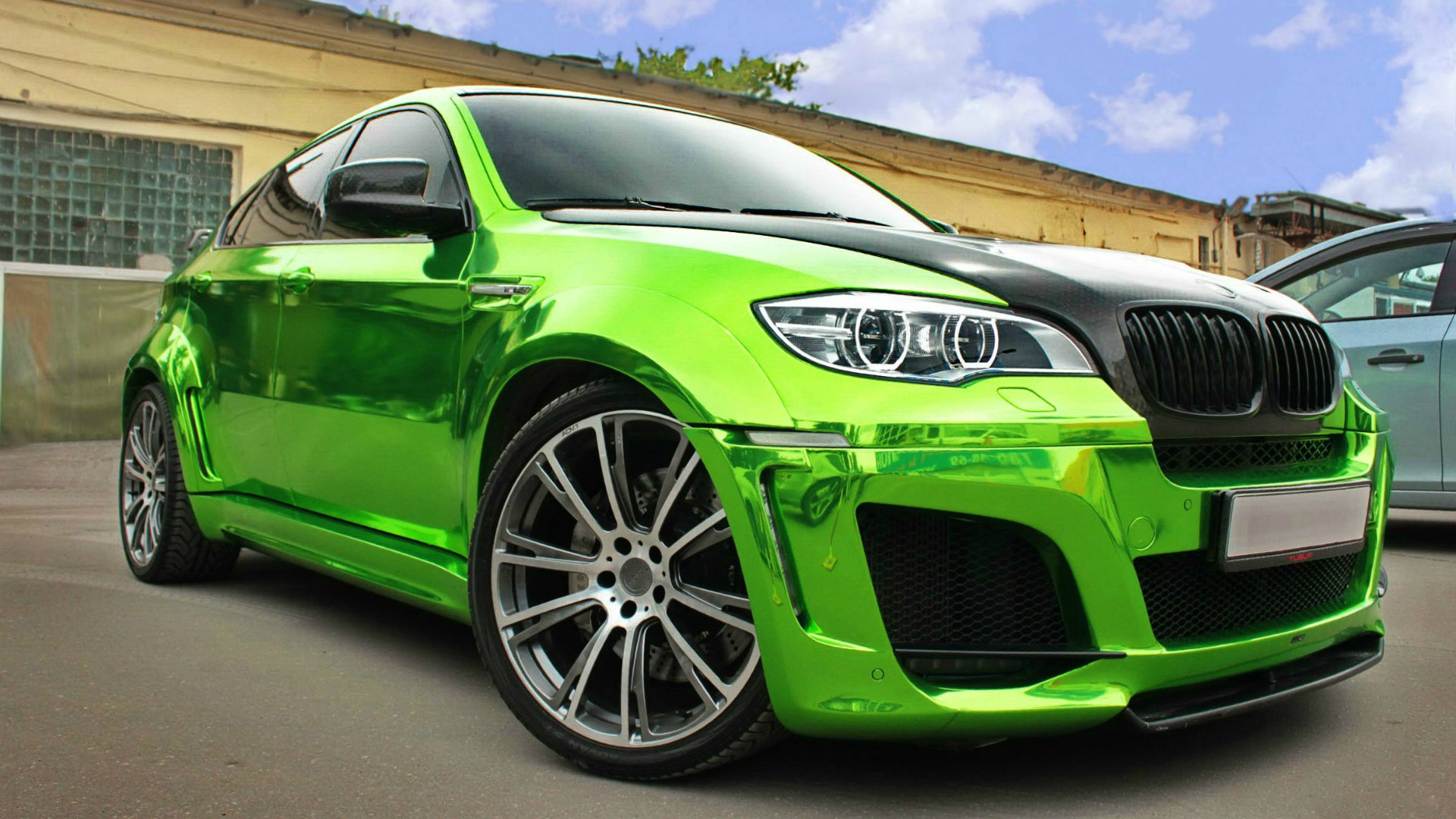 Like tuning. BMW x6 зеленый. BMW x6m зеленый цвет. BMW x6 Lumma. BMW x6 зеленый хром.