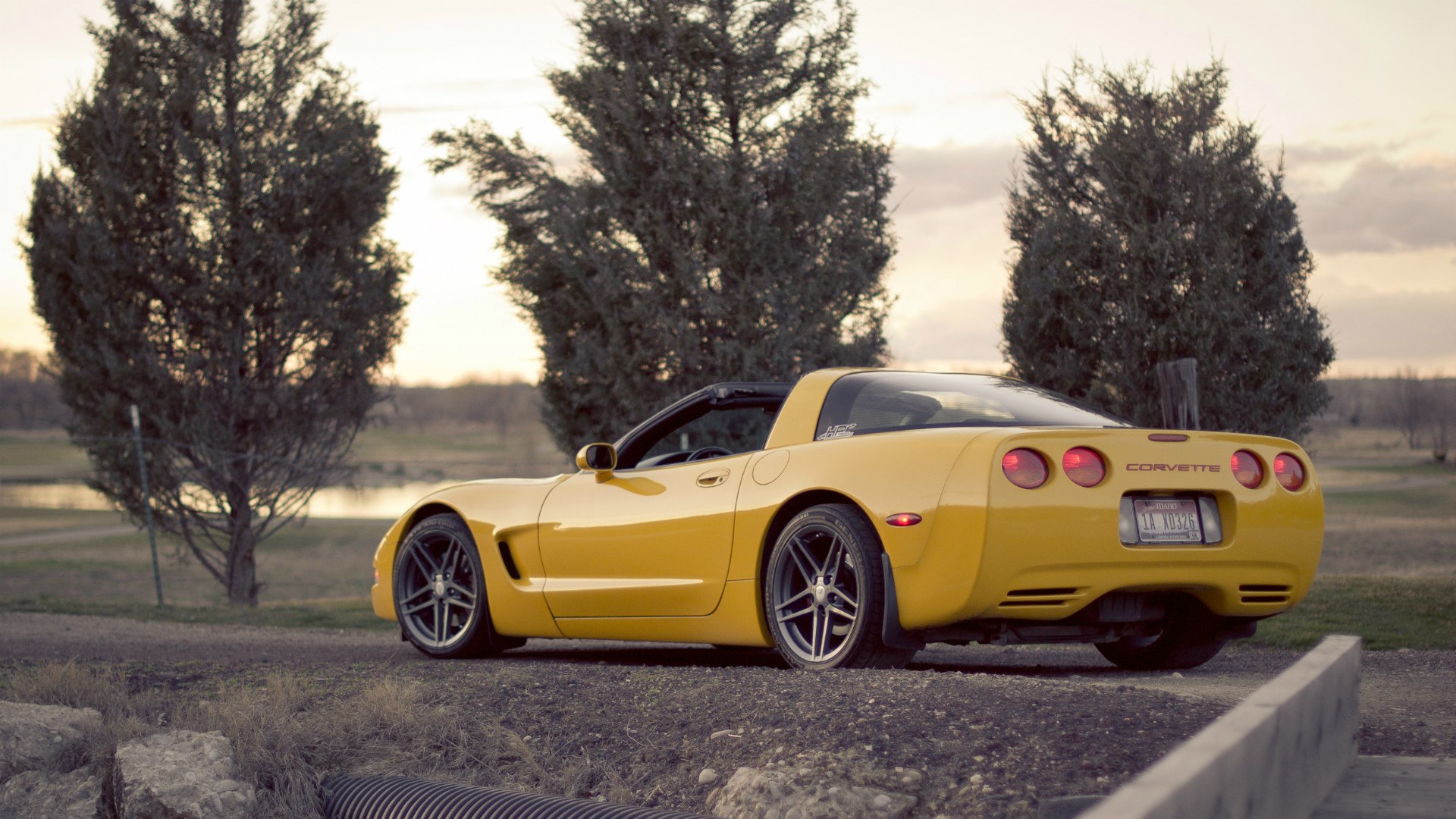 Chevrolet Corvette z06 природа