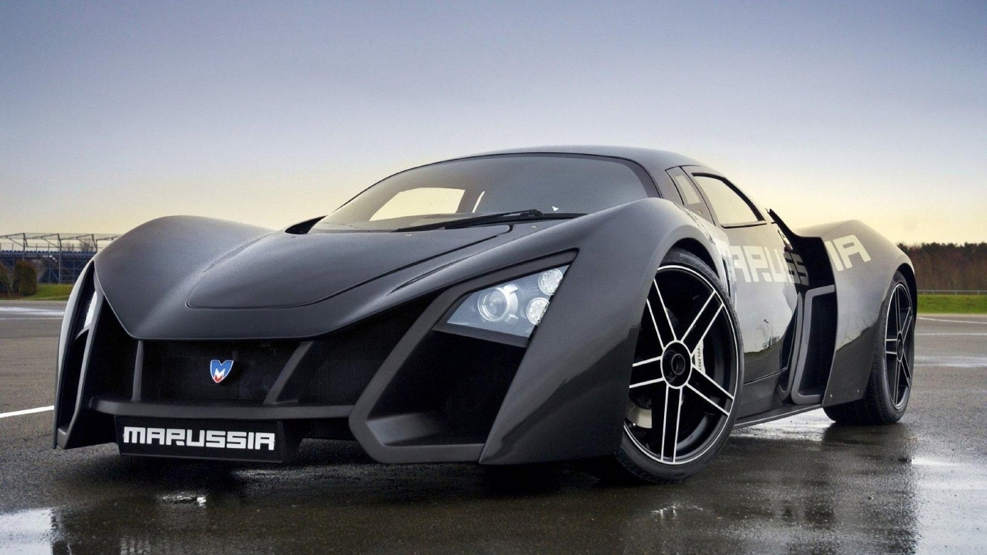 Lada Marussia b2