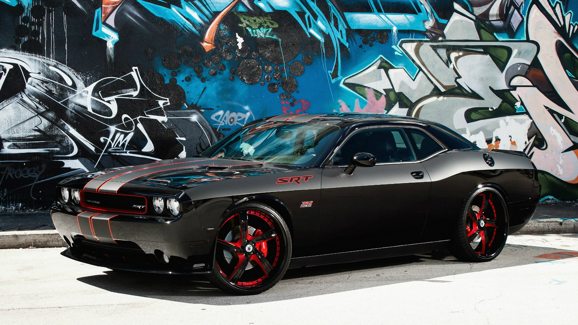 Dodge Challenger srt8 Red