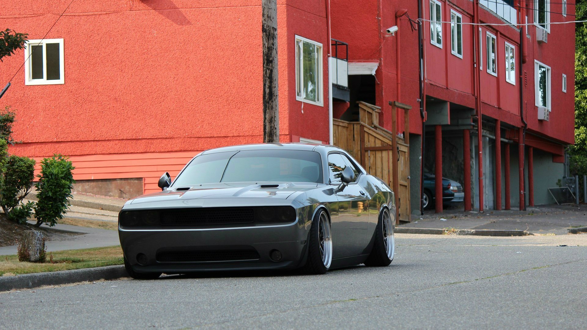 Dodge Challenger занижение