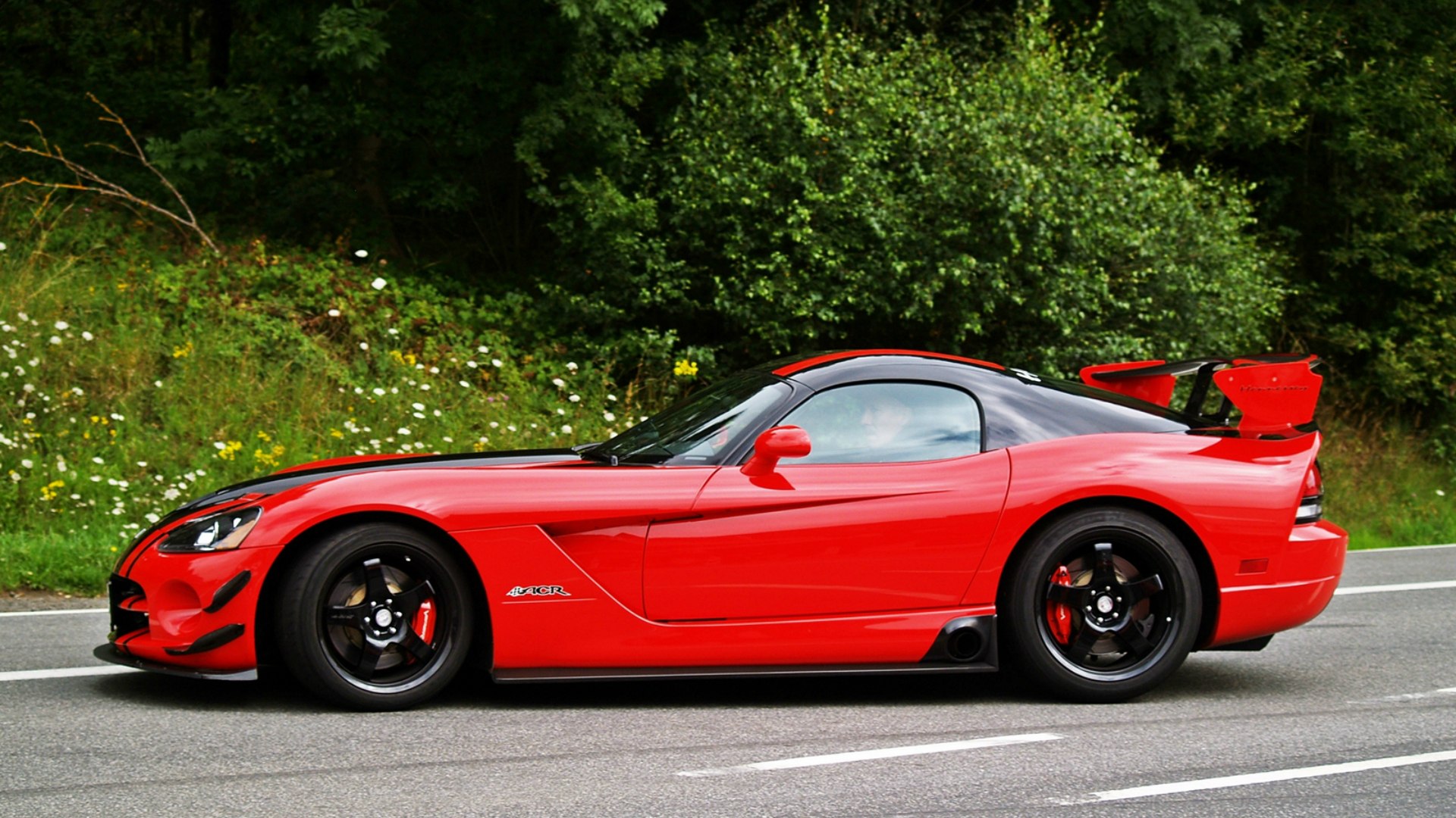 Dodge Viper v8