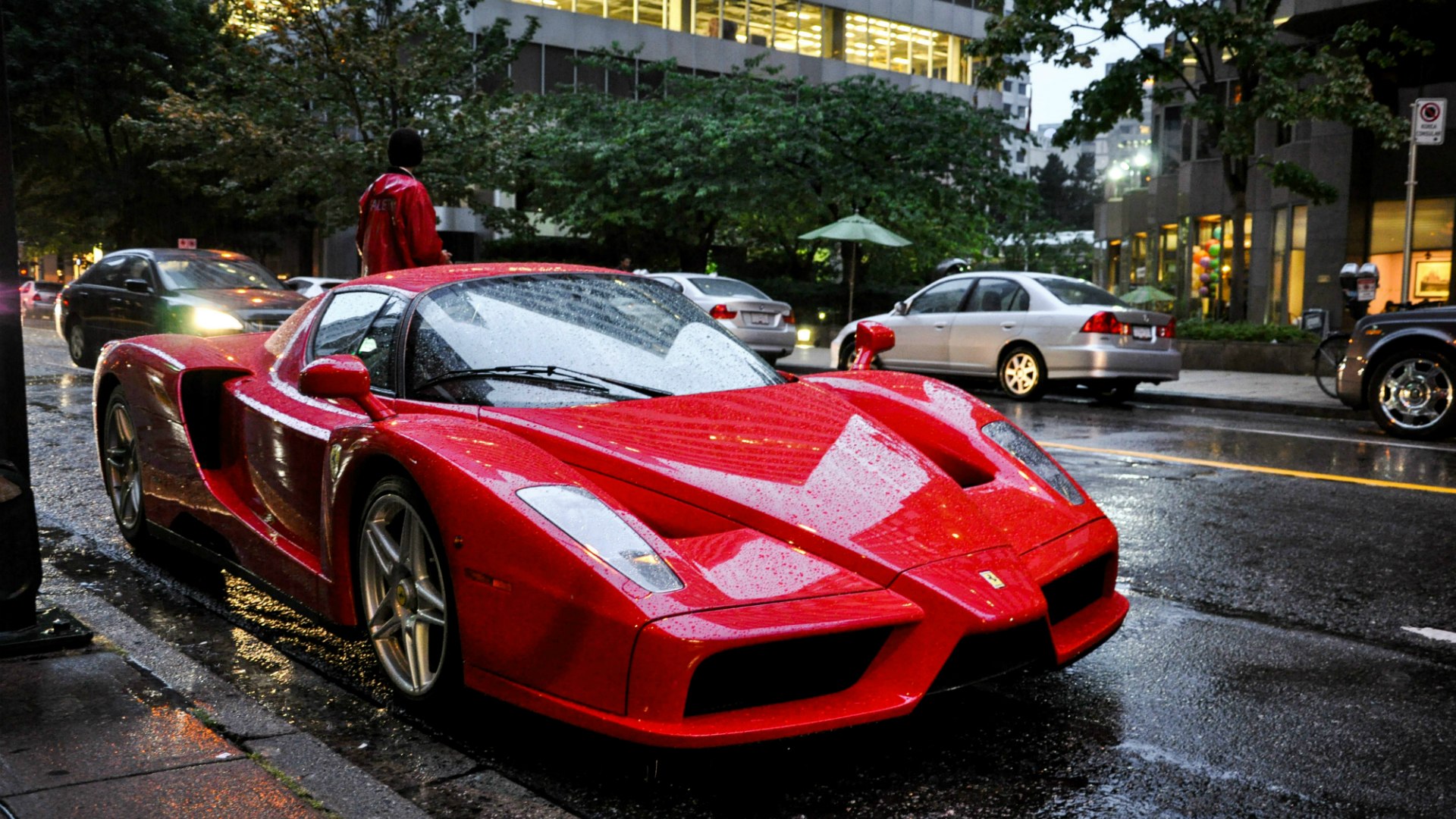 Машина Enzo Ferrari 458 Italia