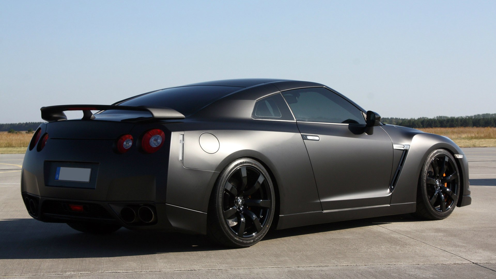 Nissan GTR 2015