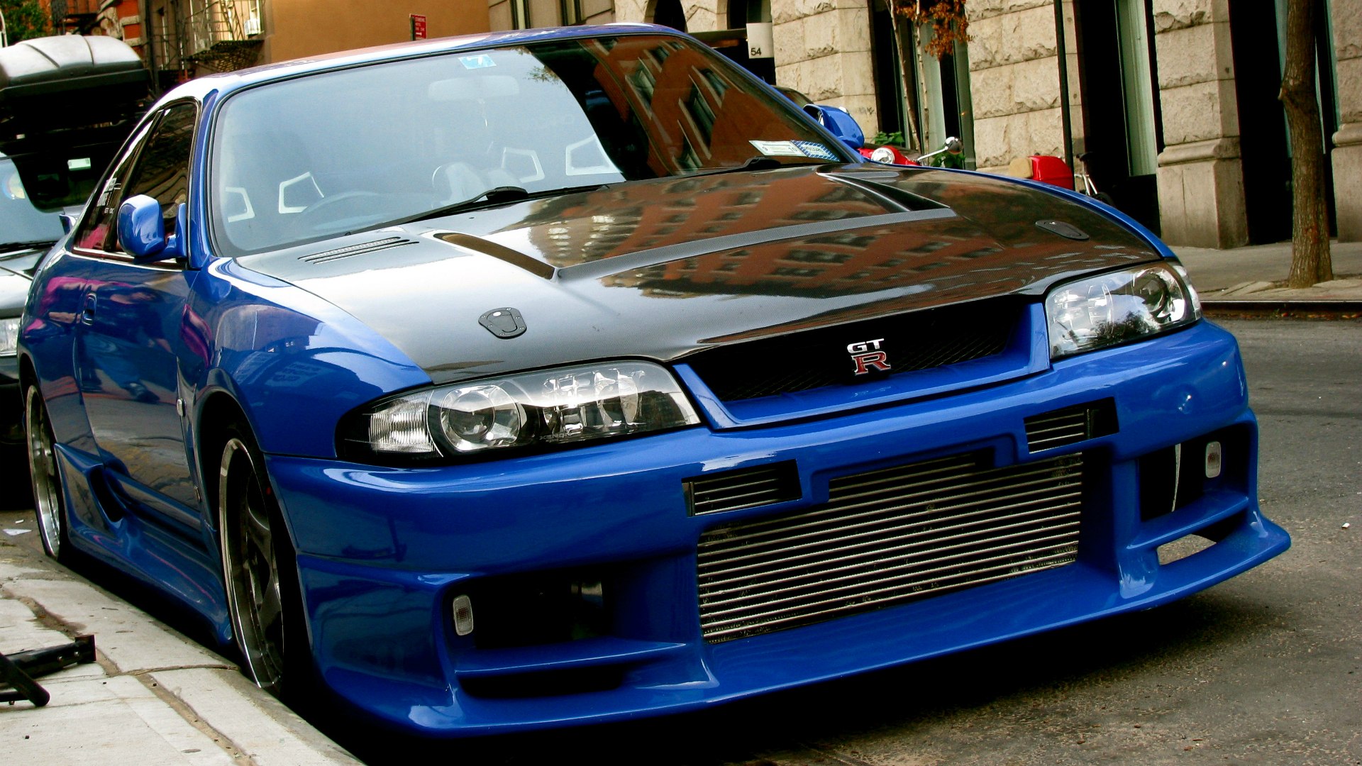 Обои skyline r33