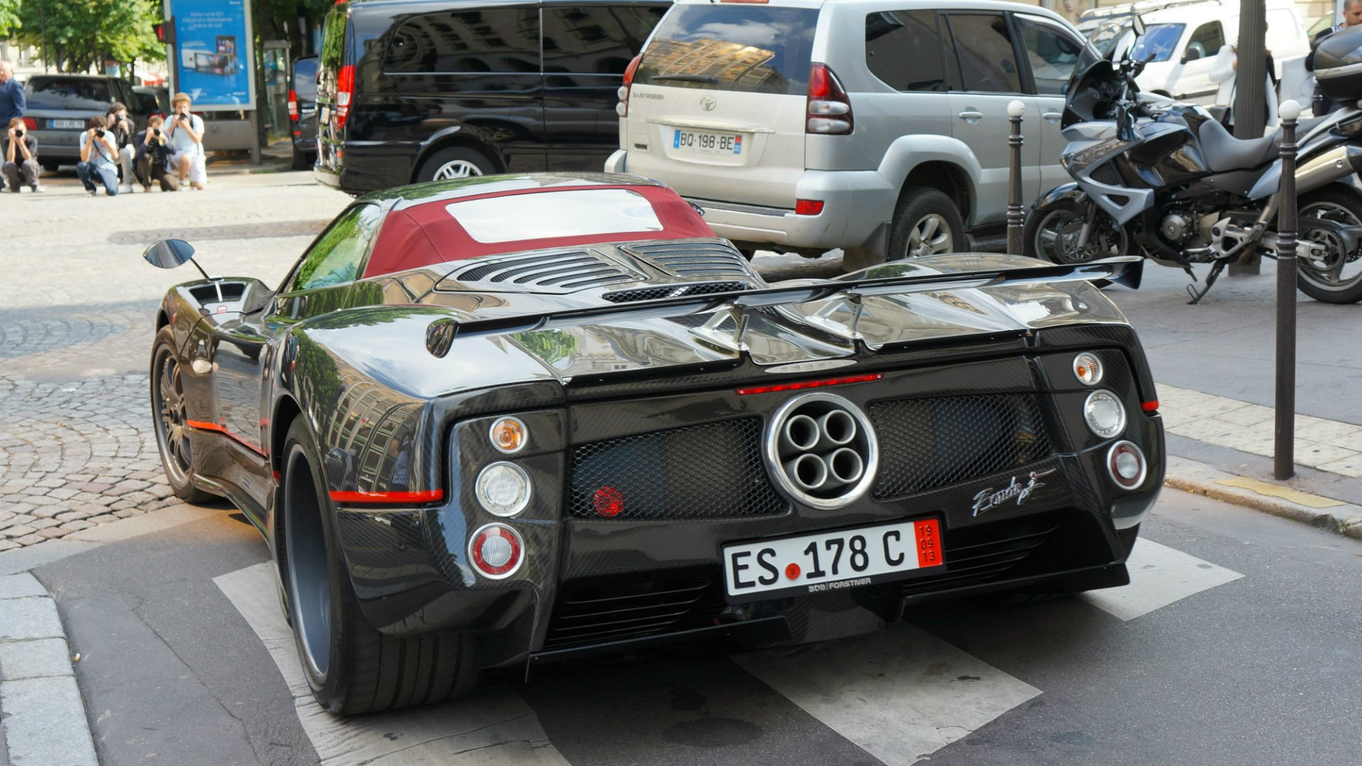 Pagani Zonda f РІС‹С…Р»РѕРї