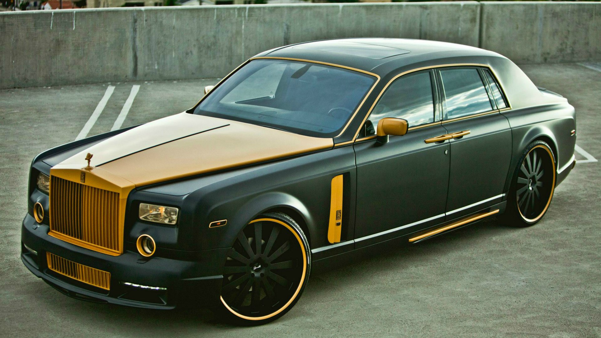 Rolls Royce Phantom черный