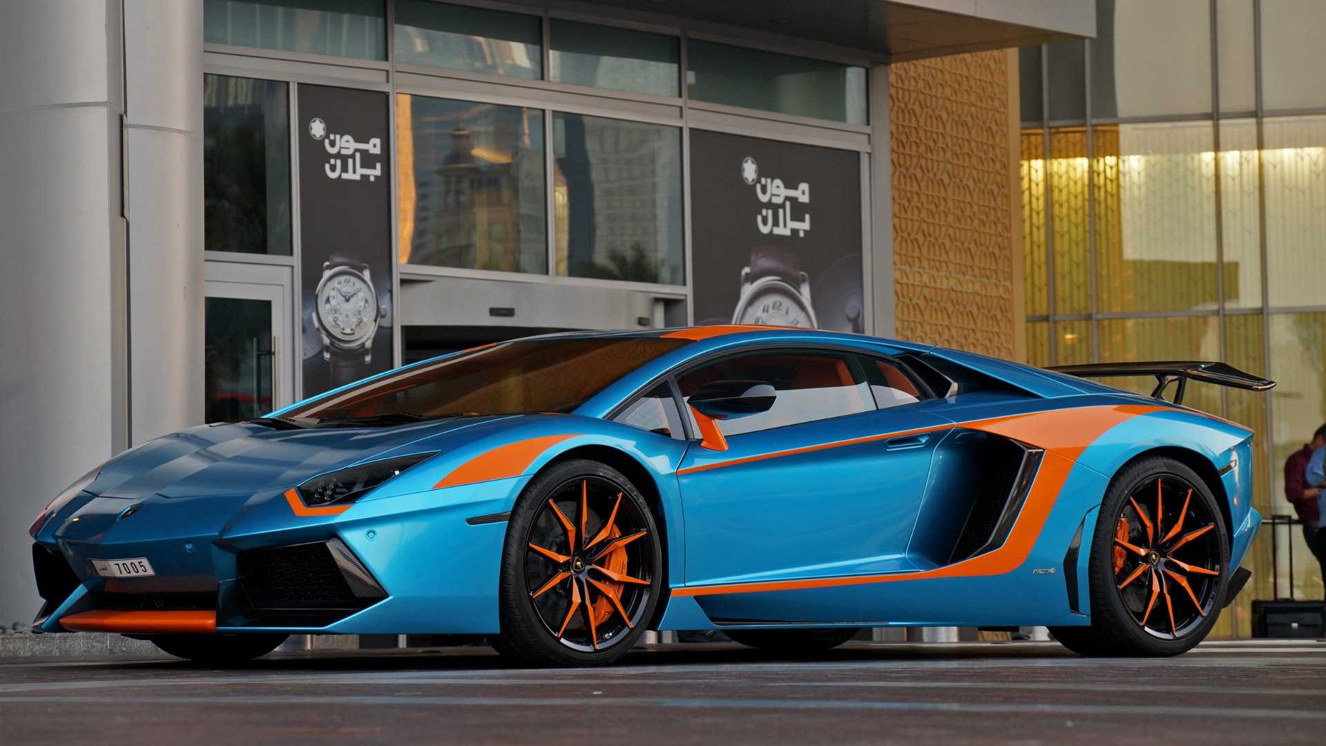 Aventador SV оранжевый