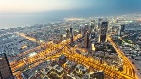 ОАЭ, Дубай, небоскрёбы, вечер, вечерний город, дорога, с высоты