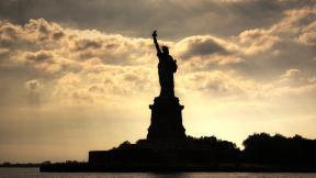 США, Нью-Йорк, статуя свободы, закат