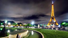Эйфелева башня, Париж, Франция, вечерний город